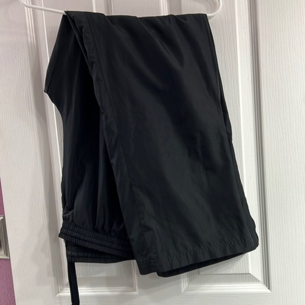 Workout pants